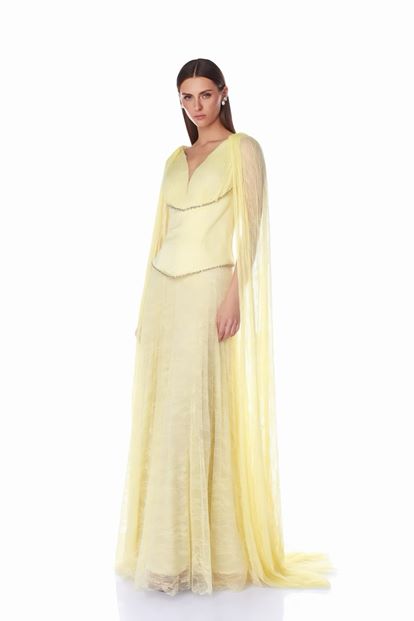 Sarı Dantel Pelerinli Abiye Elbise